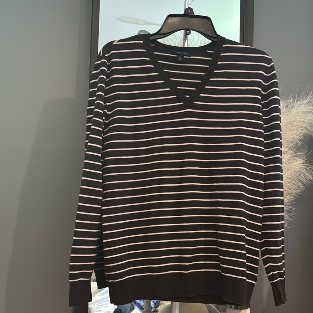 Lands' End Black and White V-Neck Sweater Striped Knit